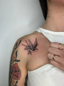 Jess - Old School - Blackwork - Tradicional
